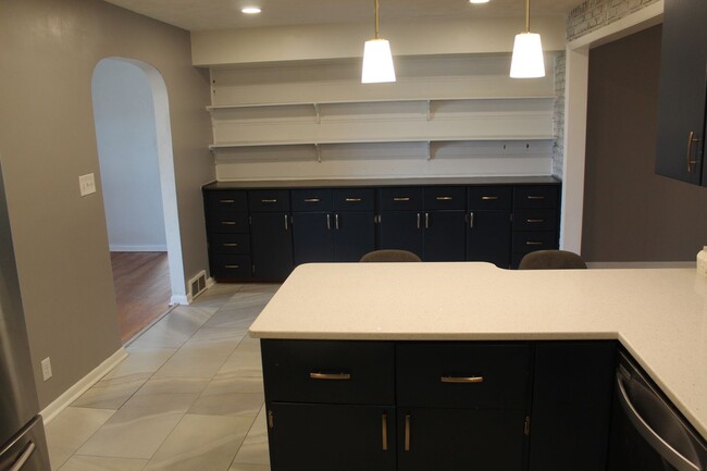 Photo - 4 Bedroom Ranch Home in Avon!