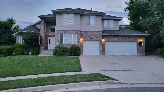 Photo - 1622 Heatherwood Cir