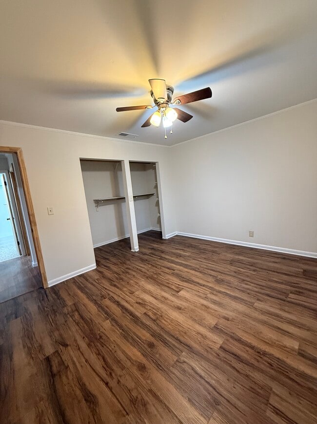 Photo - 104 Bowen St Unit A