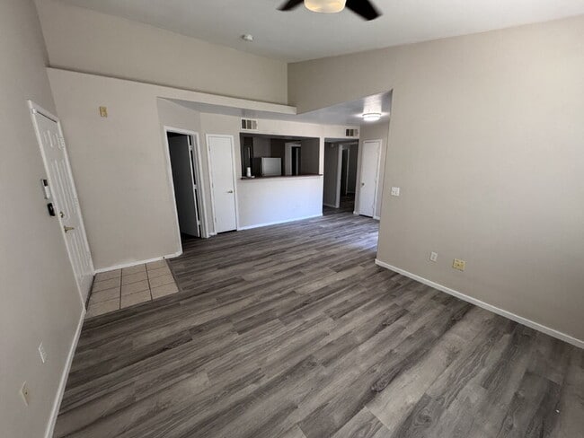 Photo - 45 Maleena Mesa St Unit Apt 1425
