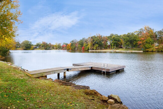 Lofts By The Lake