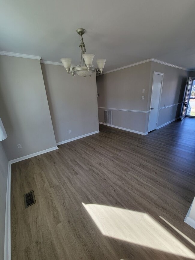 Photo - 3 Bedroom Home with a Bonus in Northwoods