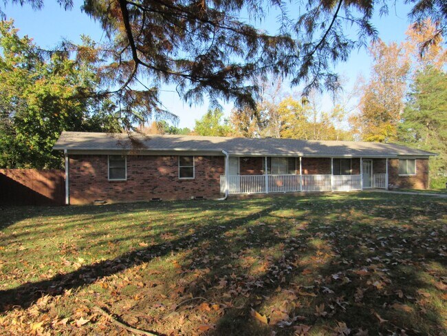 Photo - Contact Peggy 501 676 1758