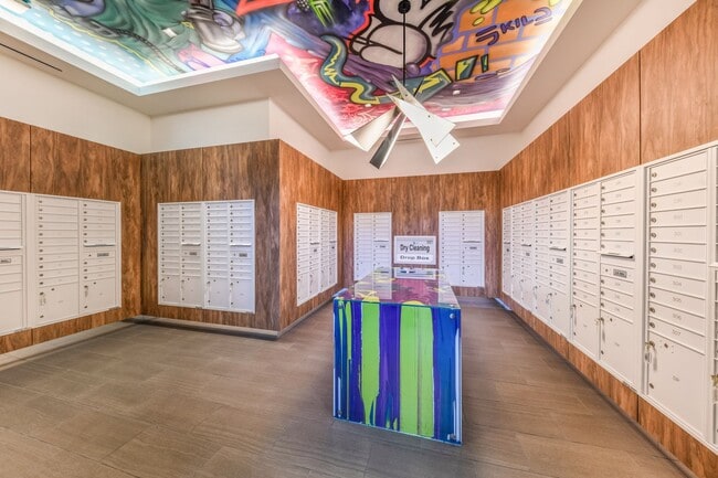 Photo - The Hamilton