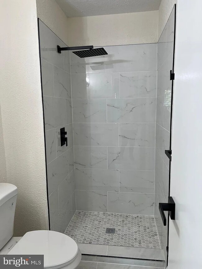 Photo - 83 Wenner Dr