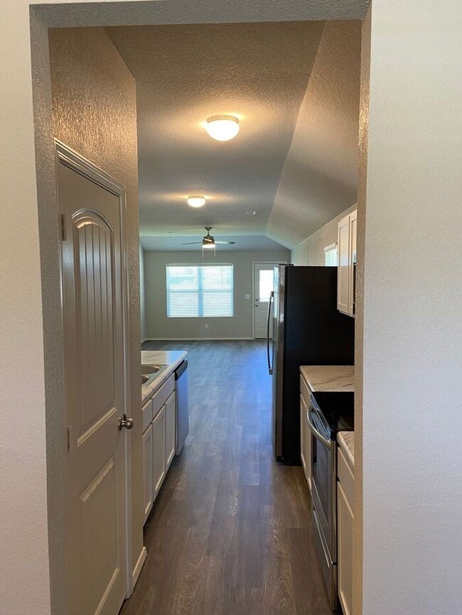 Photo - Discover Modern Living | Charming 3-Bedroom, 2-Bath Home in White Oak Crossing