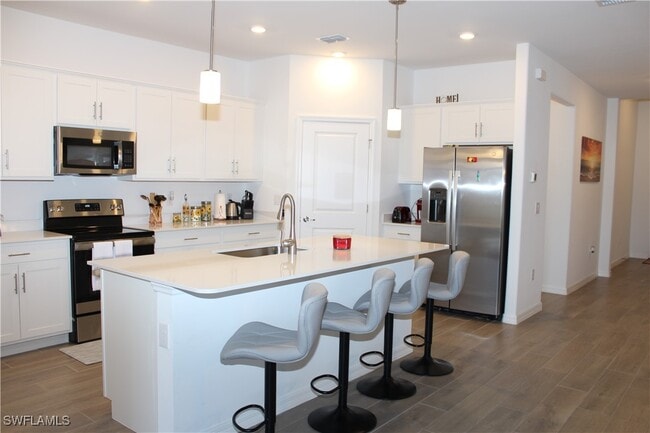 Photo - 2261 Avocado Ln