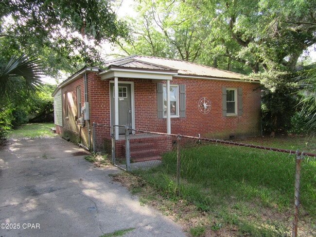 Building Photo - 1114 Fairland Ave