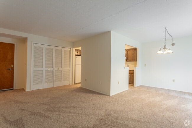 Cocina con dos entradas - Churchill Towers