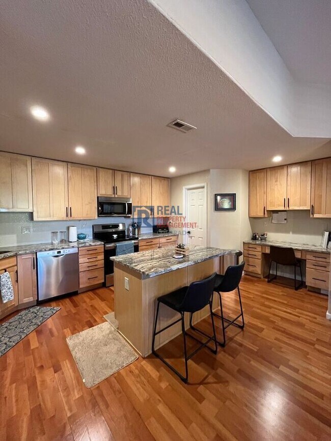 Photo - 9895 W Freiburg Dr Unit E