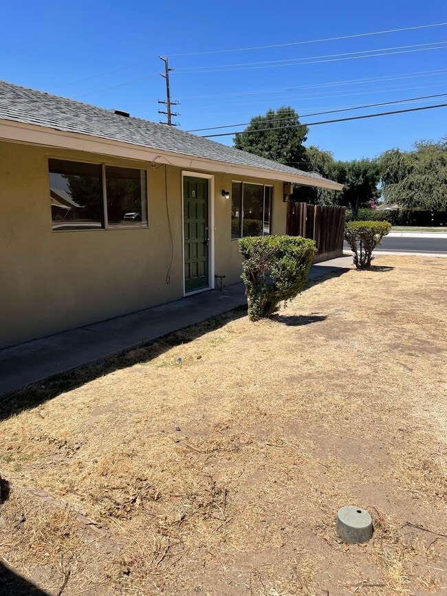 Building Photo - 3111 W Caldwell Ave