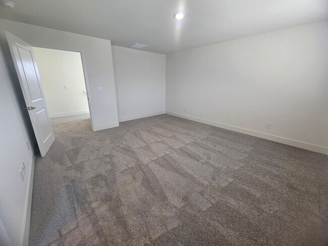 Photo - Almost brand New Home in Spanish Springs