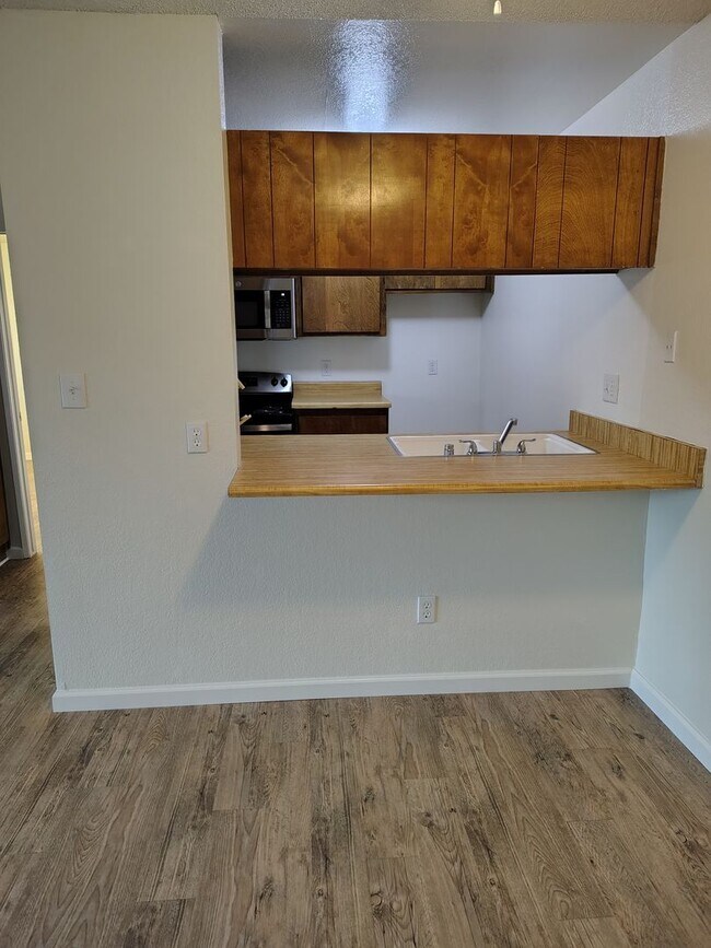College View Apartments