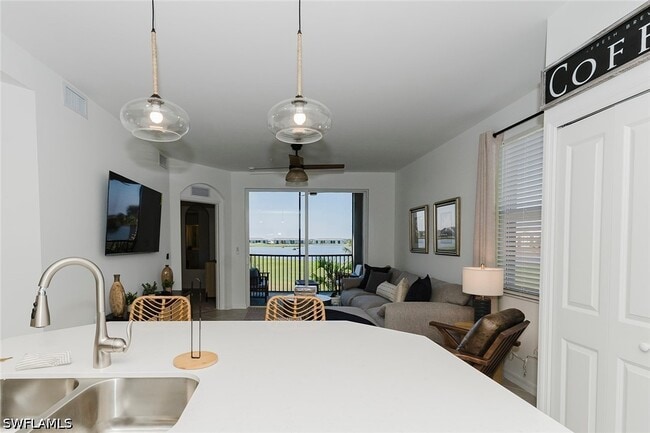 Photo - 5651 Double Eagle Cir Unit 4328