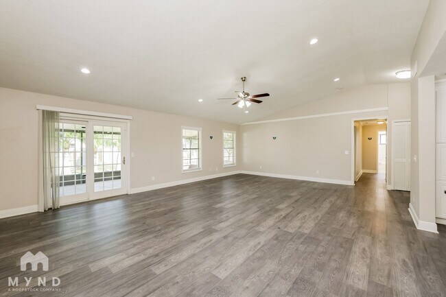 Photo - 6529 Seafairer Dr