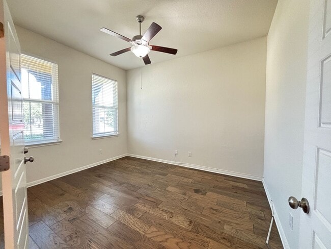Photo - Beautiful 4-Bedroom Home with Free Communi...