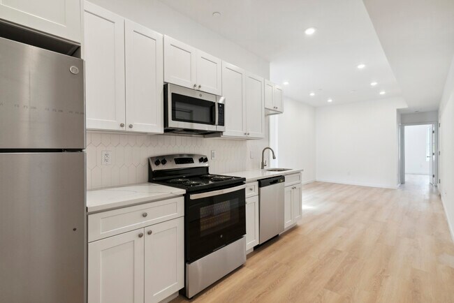 Photo - 5102 Arch St Unit 2