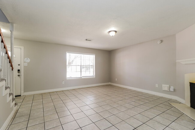 Photo - 3035 Cinnamon Glen Dr