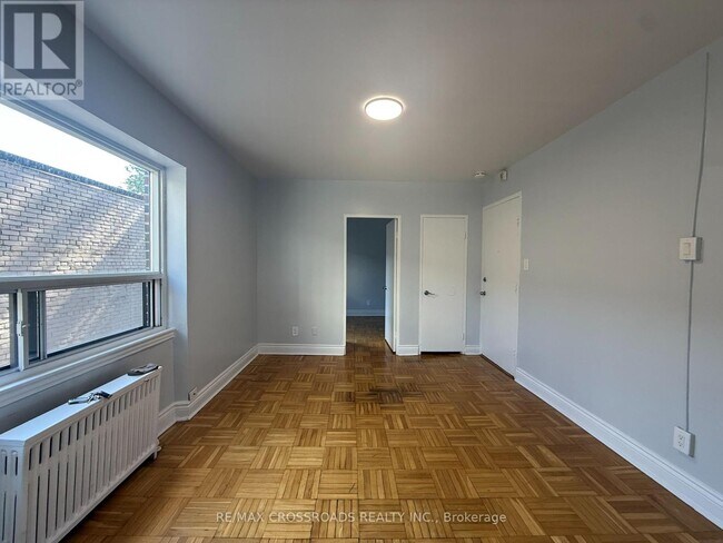 Photo - 2770 Yonge St Unité 112
