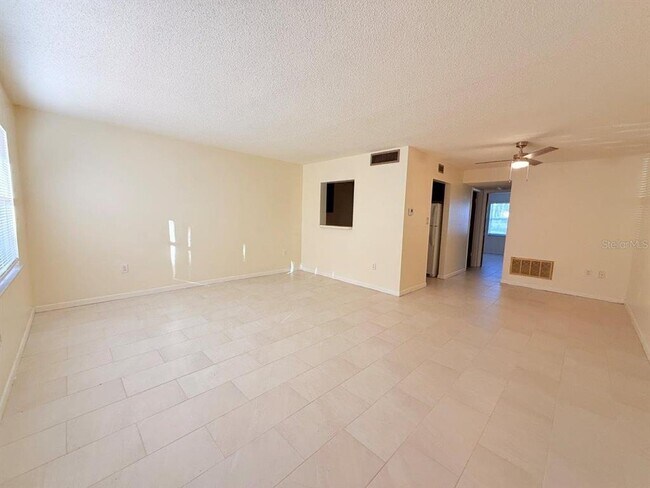 Photo - 3301 58th Ave S Unidad 602