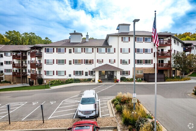 Photo - Parkway Cooperative