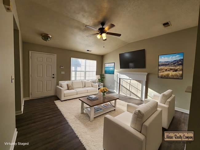 Photo - 3 Bedroom Home Near University Area