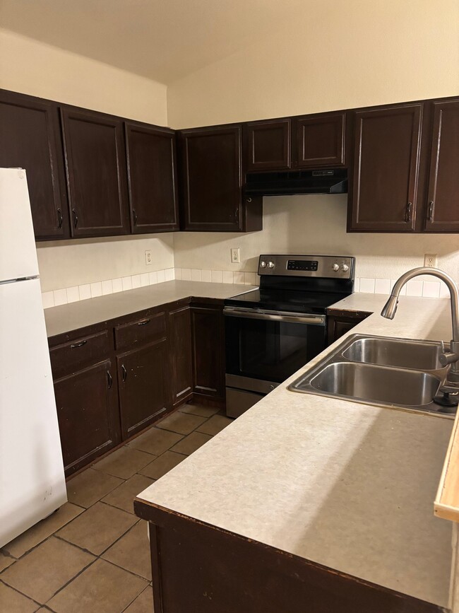 Photo - 857 E 20th Street Rd