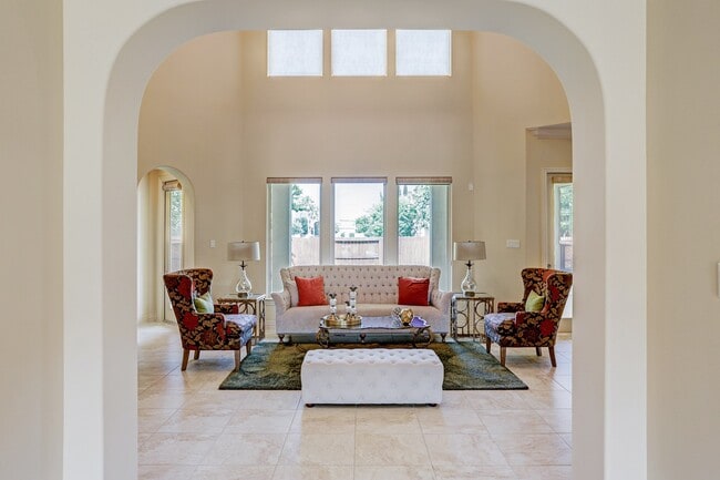 1914 Mystic Arbor Ln