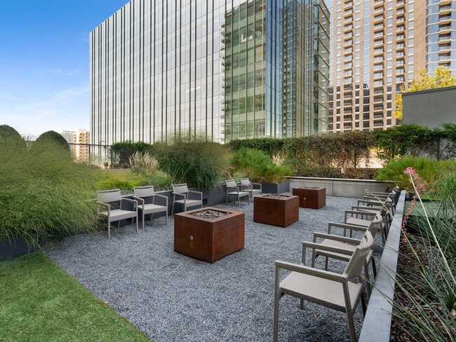 Photo - 1212 Laurel St Unidad 1312