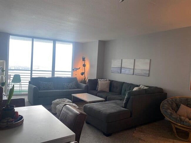 Photo - 325 S Biscayne Blvd Unit 325 S Biscayne Boulevard Blvd # 1220