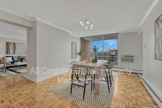 Photo - 4800 E Hale Pkwy Unidad #802