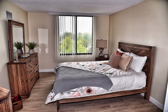 Photo - The Park At Trowbridge-Independent Living 55+