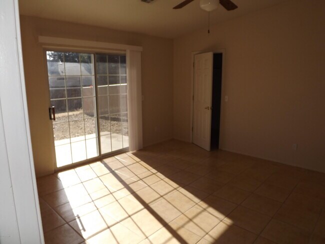 Photo - 6241 N Rockland Dr Unit 1