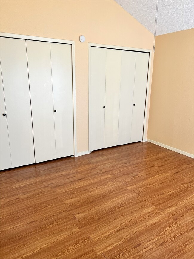 Photo - 12526 Tambourine Dr Unit B