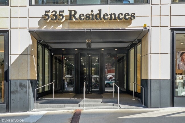 Building Photo - 535 N Michigan Ave Rental