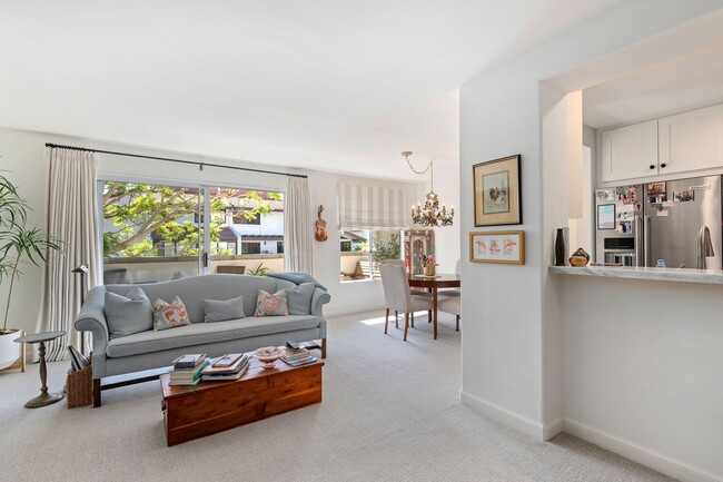 Photo - El Escorial Villa – East Beach Living at I...