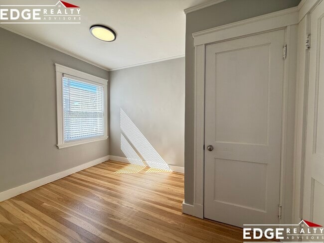 Photo - 141 Edenfield Ave Unit 1