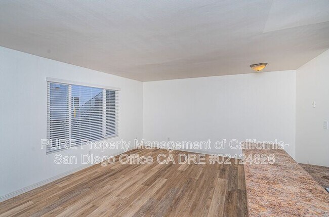 Photo - 3780 Swift Ave