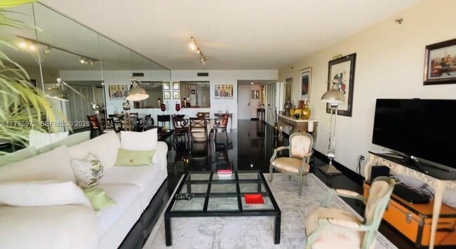 Building Photo - 8855 Collins Ave Unit 9E