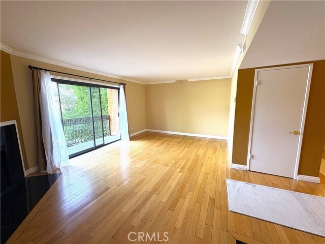 Photo - 645 Balboa Ave Unidad 2C