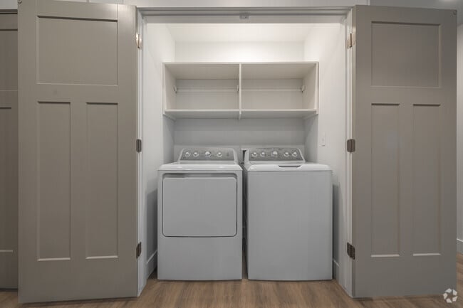 3BR, 2BA - 1.230SF - Laundry