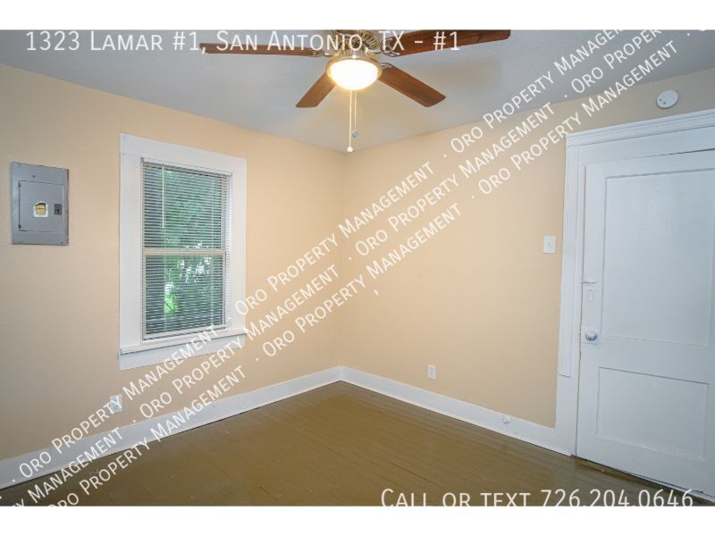 Photo - 1323 Lamar St Unit #1