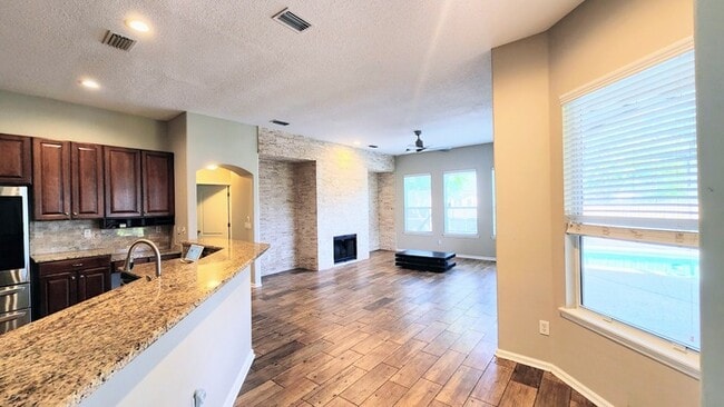 Photo - Luxurious 5-Bedroom Retreat with Private P...