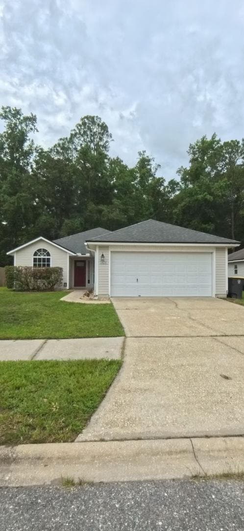 Building Photo - "Charming 3-Bedroom Retreat with 2 Full Baths on Hannah Stables Drive!"
