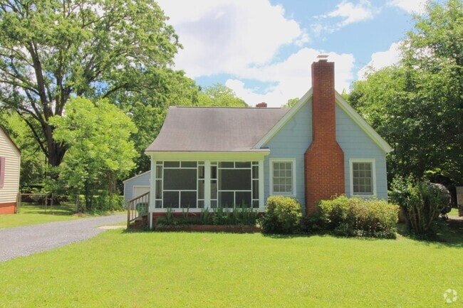 Building Photo - Charming 3 bedroom in Commonwealth! Rental