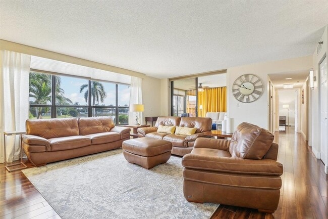 Photo - 7153 Promenade Dr Unit 4202