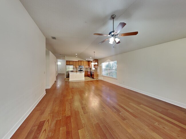 Photo - 2476 Winchester Ln