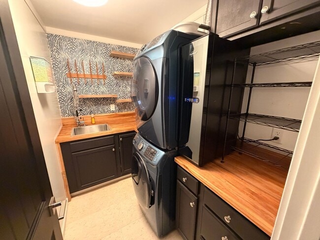 Photo - 13139 W Seville Dr