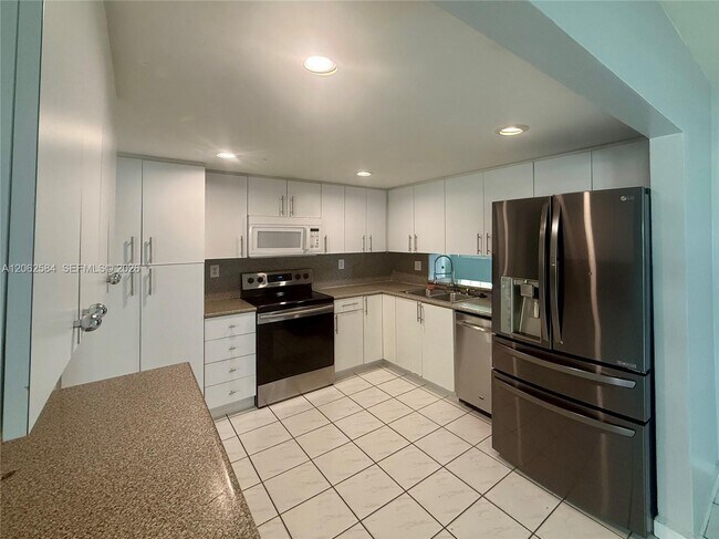 Photo - 7710 NW 5th St