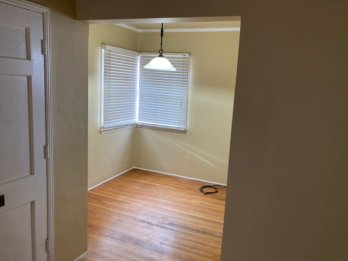 Dining - 1526 E Wilson Ave Unit Detached House